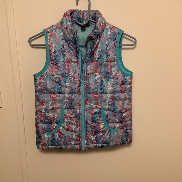 Vest - Picture 1 of 3